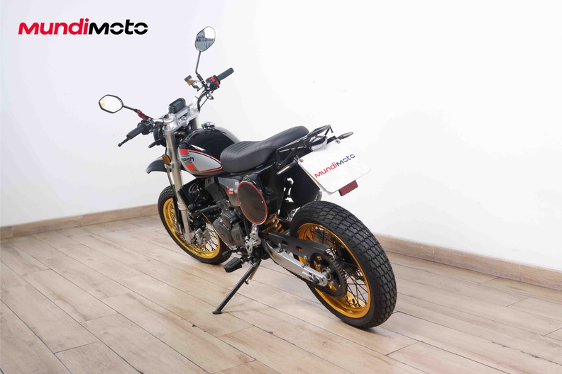Motorbike image 7