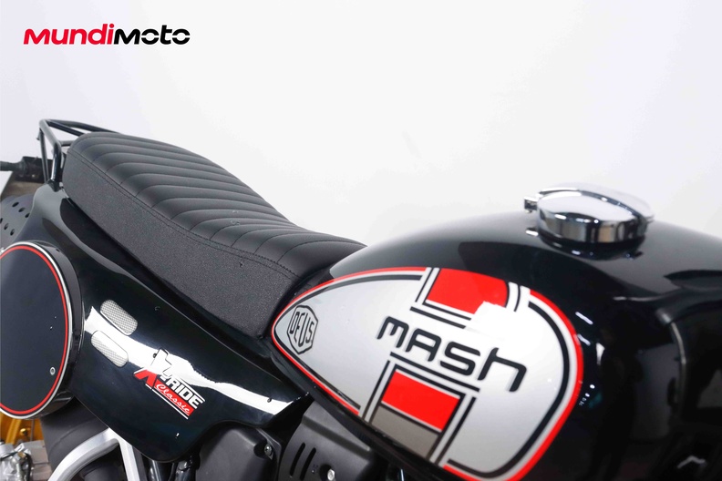 Motorbike image 13