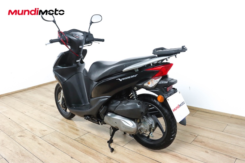 Motorbike image 7